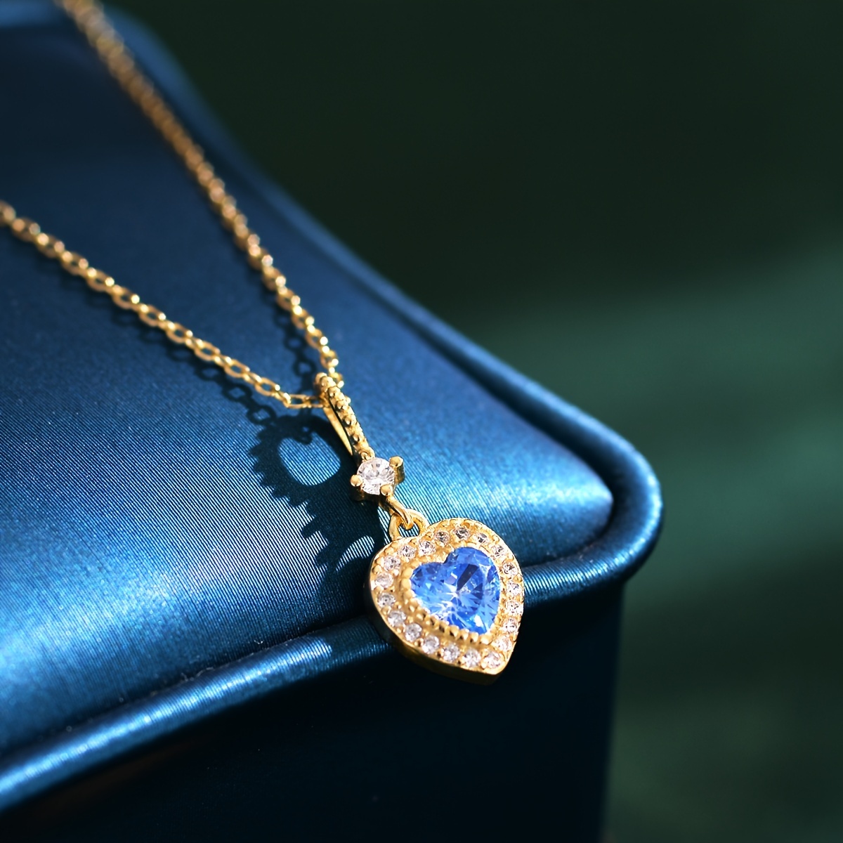 Women's Heart-Shaped Pendant Necklace with Synthetic Zirconia